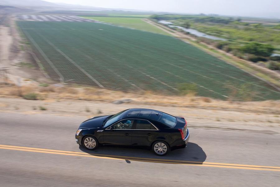  Cadillac CTS 2008 года  (фото 37 из 293)